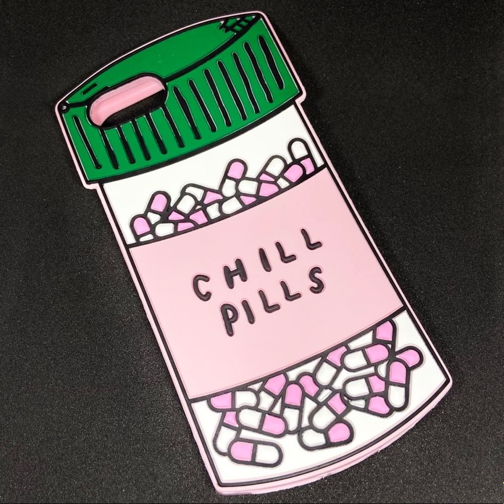 🦋”Chill Pills” Pill Bottle IPhone 8/7 Plus Case